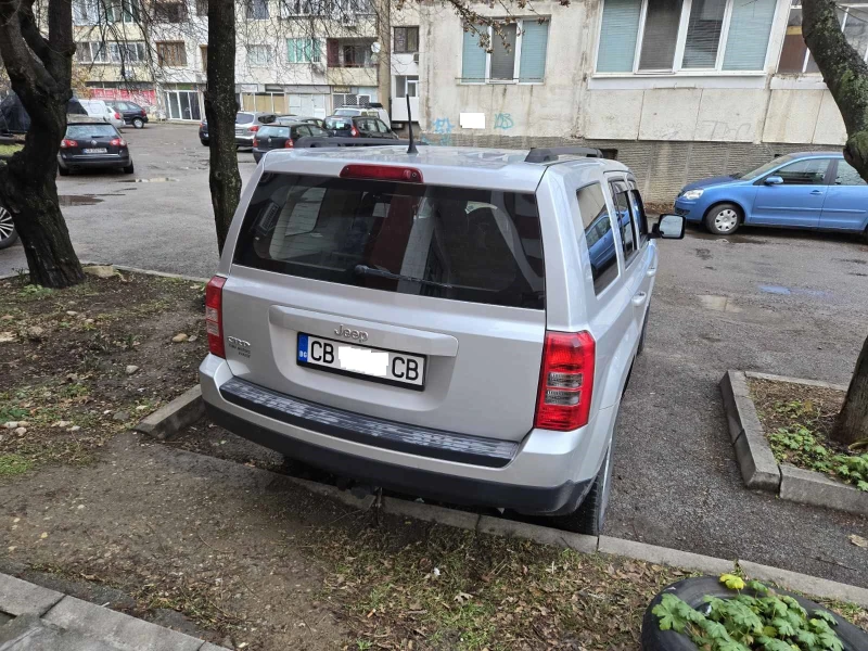 Jeep Patriot, снимка 4 - Автомобили и джипове - 48294491