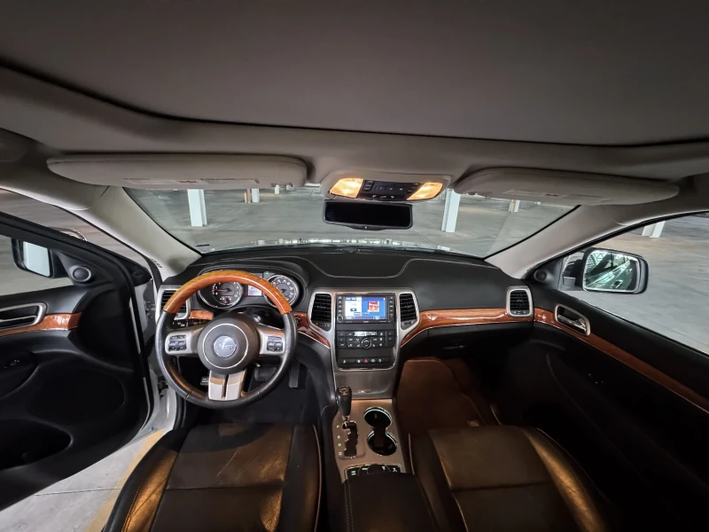 Jeep Grand cherokee * 3.6 * OVERLAND, снимка 9 - Автомобили и джипове - 52396530