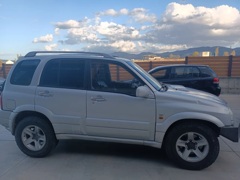 Suzuki Grand vitara, снимка 2 - Автомобили и джипове - 52275327