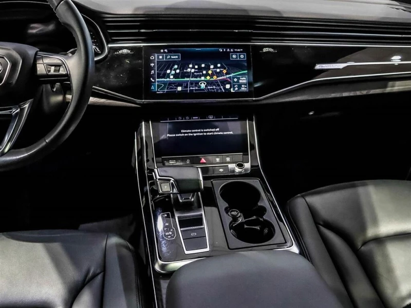 Audi Q7 * Komfort 55 TFSI quattro * CARFAX * БЕЗ ПЪРВОНАЧА, снимка 10 - Автомобили и джипове - 52923926