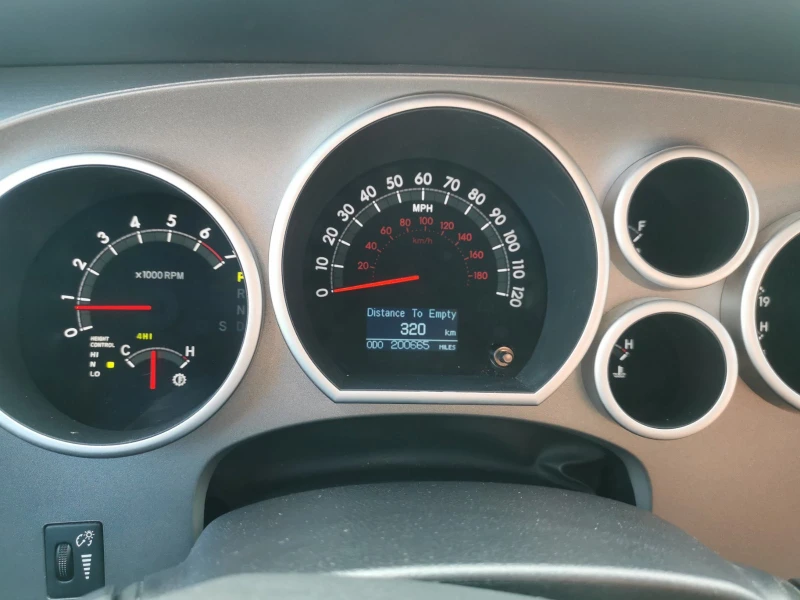 Toyota Sequoia PLATINUM, снимка 9 - Автомобили и джипове - 53114281