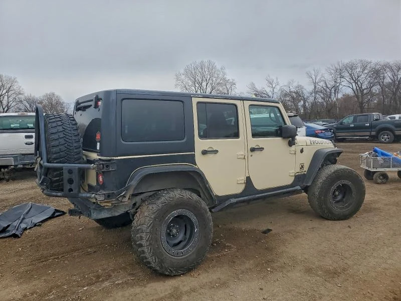 Jeep Wrangler UNLIMITED SPORT* Kожа* НАВИ* CARFAX* Фиксирна цена - изображение 3