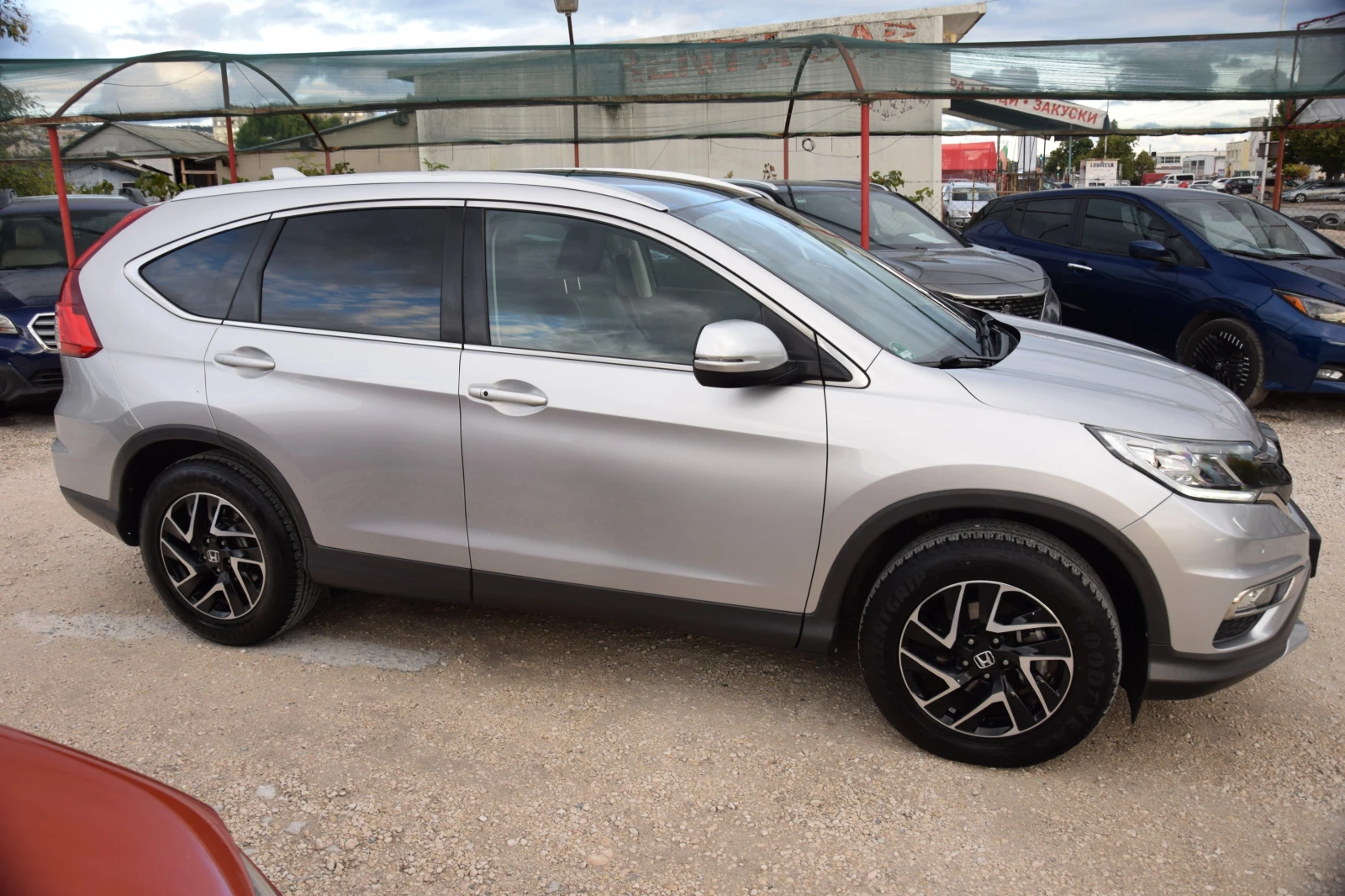 Honda Cr-v 2, 0i Executive 4WD AUTOMATIC 59 000 км. РЕАЛНИ!!! - изображение 8
