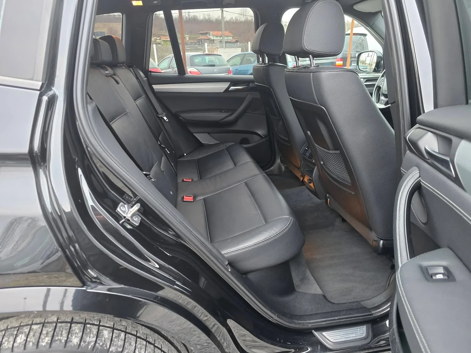 BMW X3 3.0D 258K.C. / АВТОМАТ/4Х4/КЕЙЛЕС/КАМЕРА/КСЕНОН - изображение 8