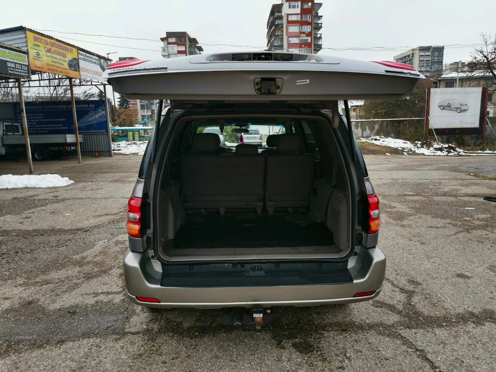 Toyota Sequoia sr5, снимка 11 - Автомобили и джипове - 54055106