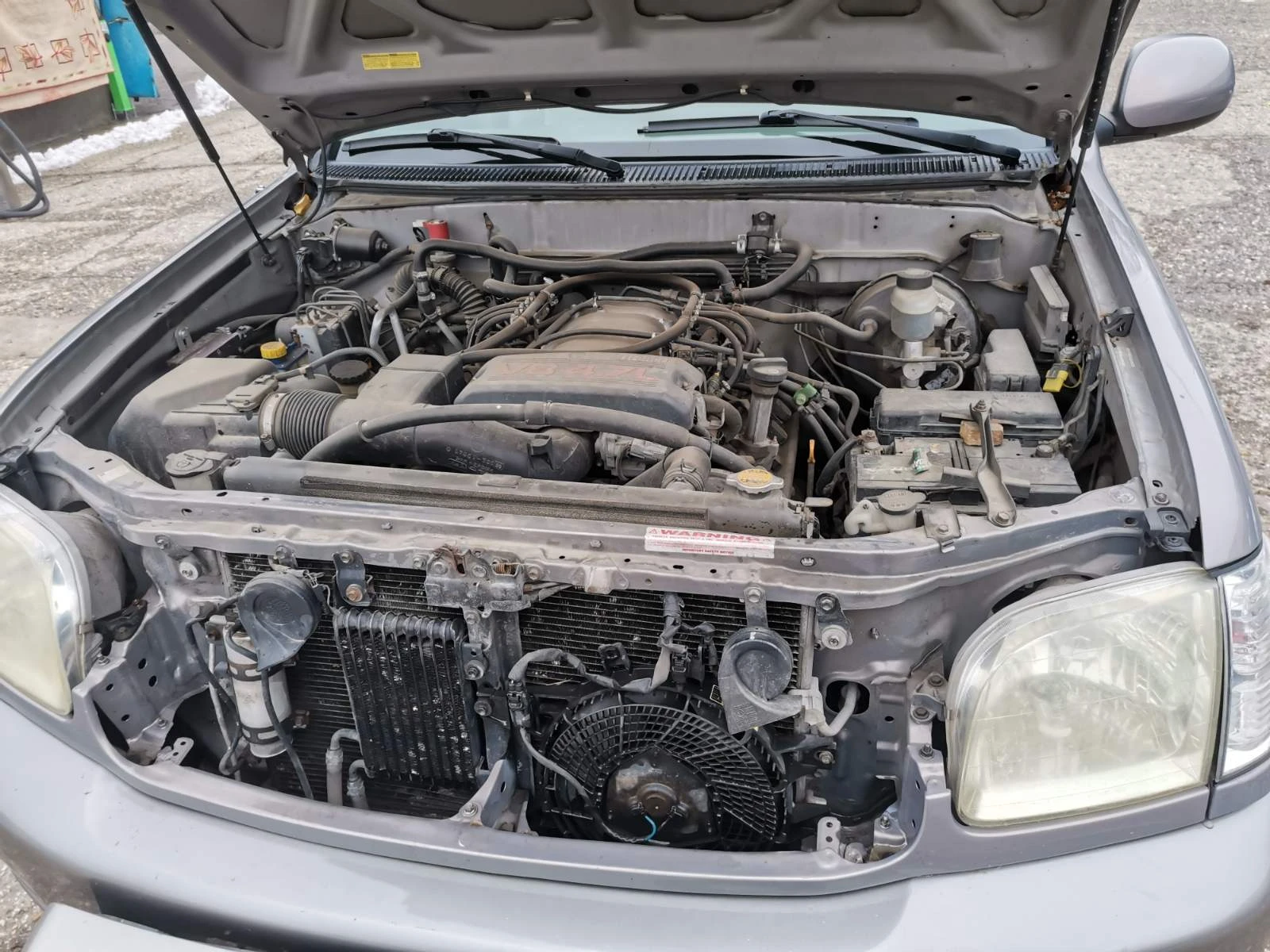 Toyota Sequoia sr5, снимка 8 - Автомобили и джипове - 54055106