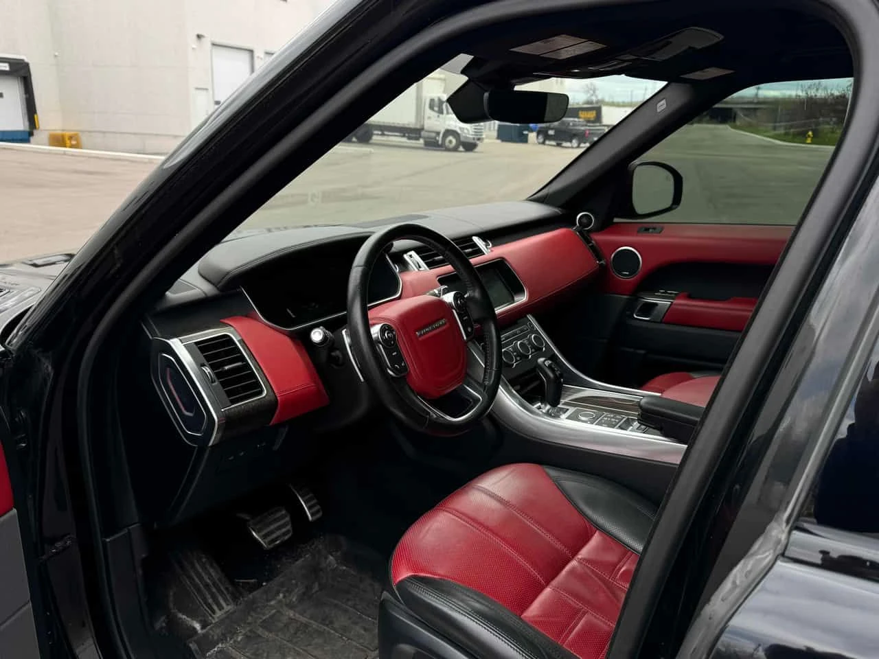 Land Rover Range Rover Sport * HSE Dynamic * MERIDIAN* ОБДУХВАНЕ* PANO, снимка 5 - Автомобили и джипове - 54380040