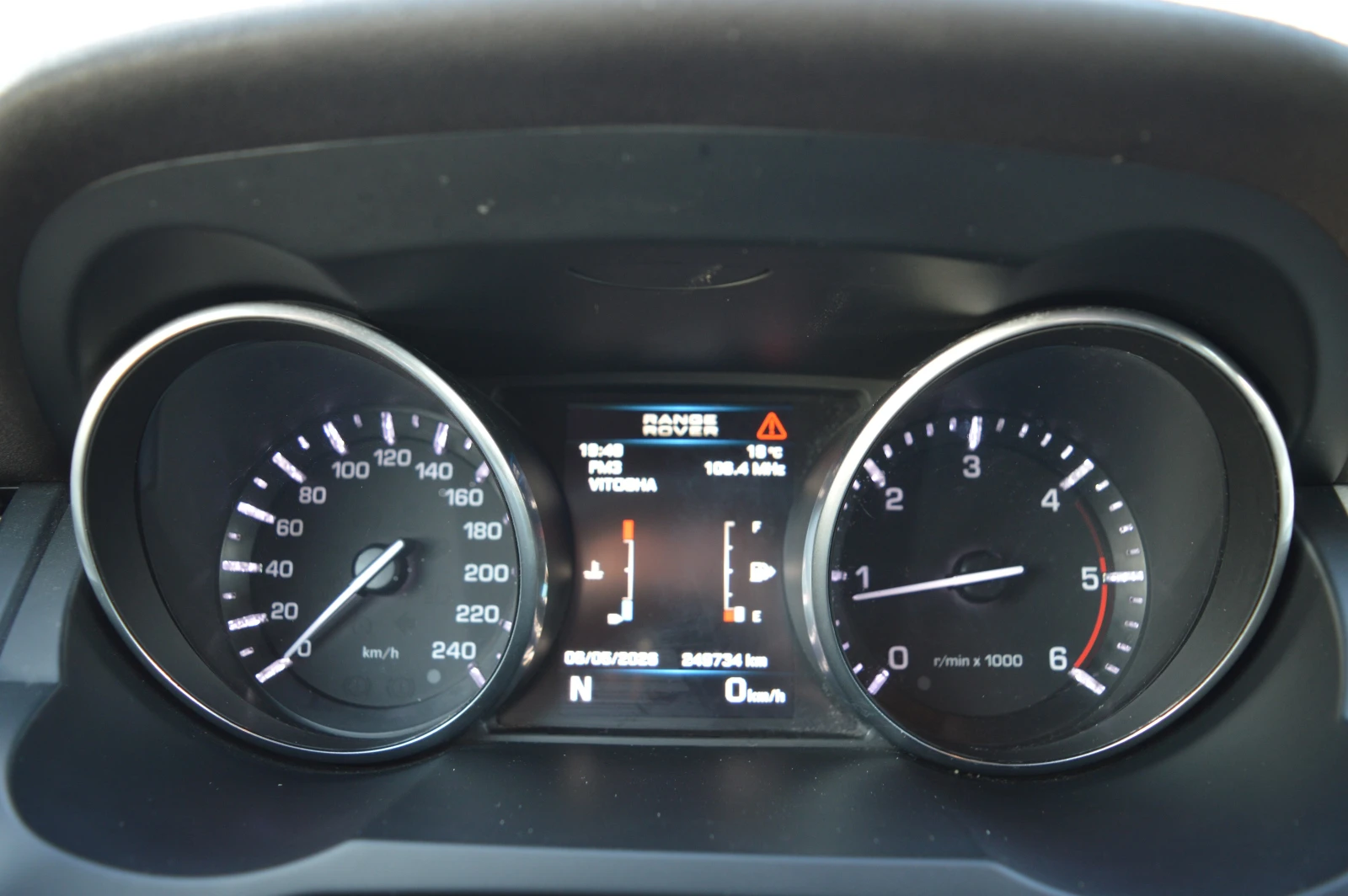 Land Rover Evoque 2.2d-4x4-FULL EKSTRI, снимка 12 - Автомобили и джипове - 54444078