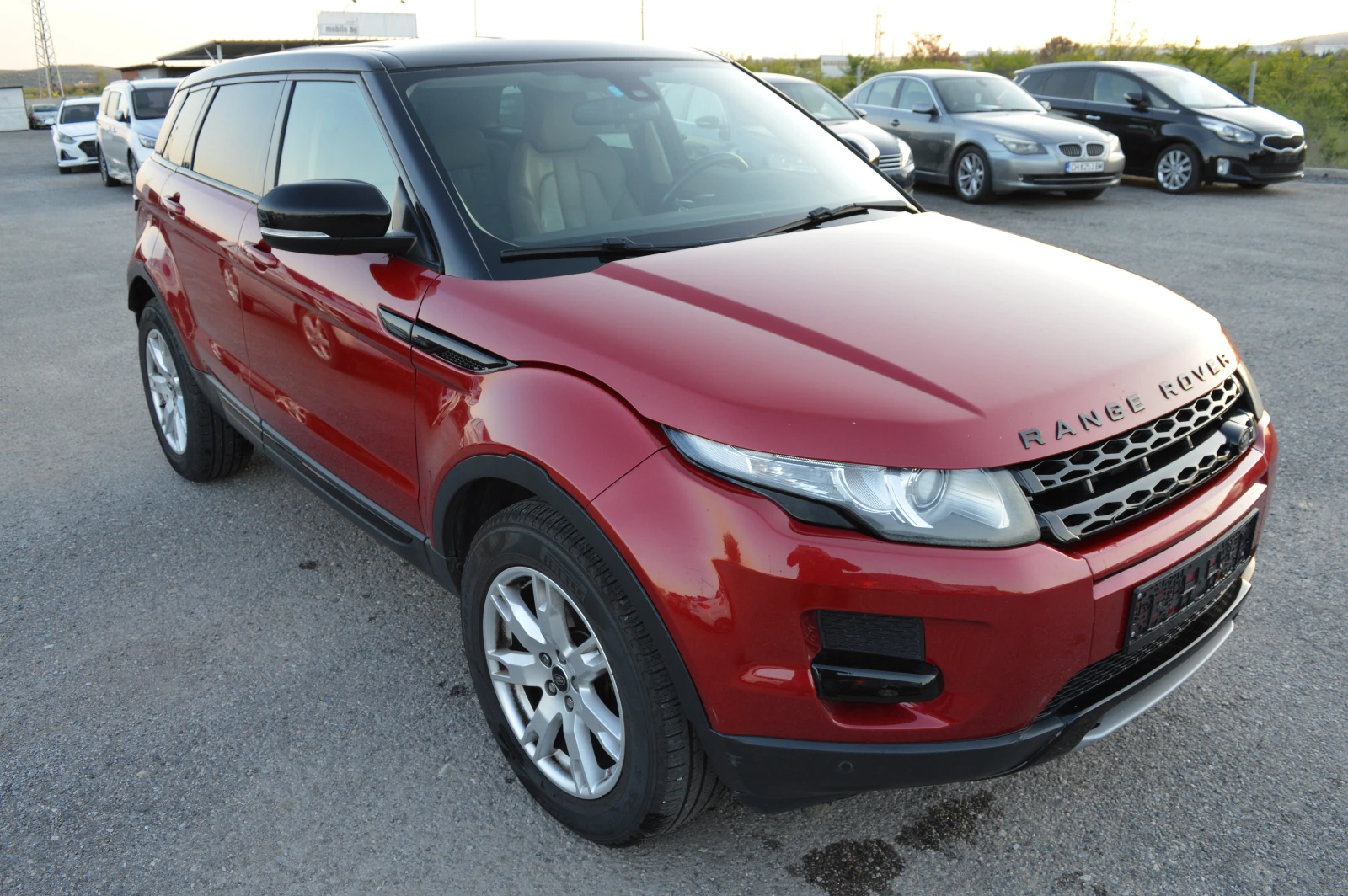 Land Rover Evoque 2.2d-4x4-FULL EKSTRI, снимка 3 - Автомобили и джипове - 54444078