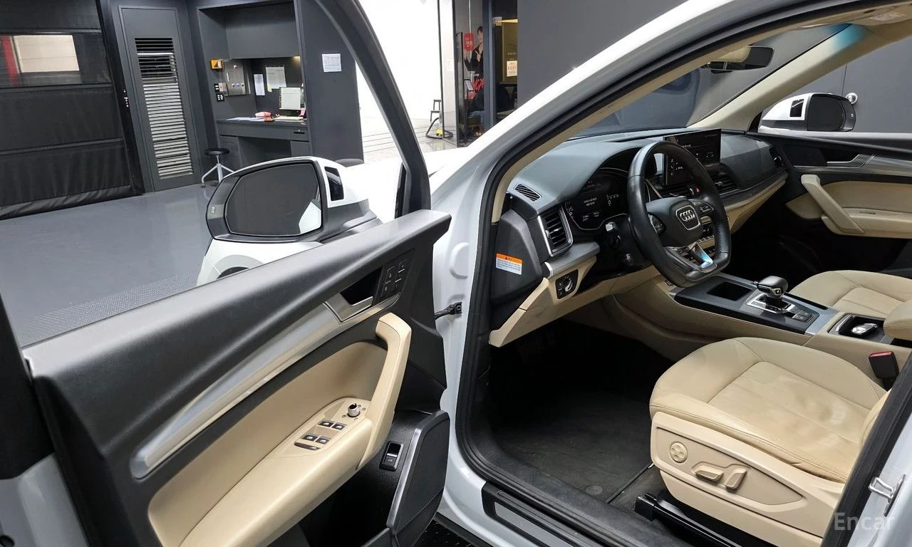 Audi Q5 45 TFSI quattro | ПАНОРАМА | ЗАДНА КАМЕРА | , снимка 11 - Автомобили и джипове - 54859802