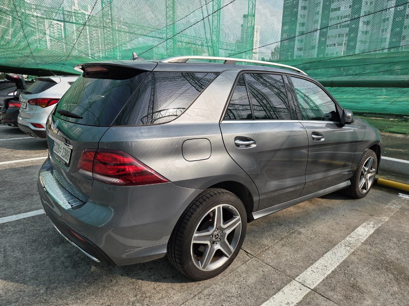 Mercedes-Benz GLE 350 ЛЮК* KEYLESS* ПОДГРЕВ ВОЛАН* КРАЙНА ЦЕНА, снимка 6 - Автомобили и джипове - 55271954