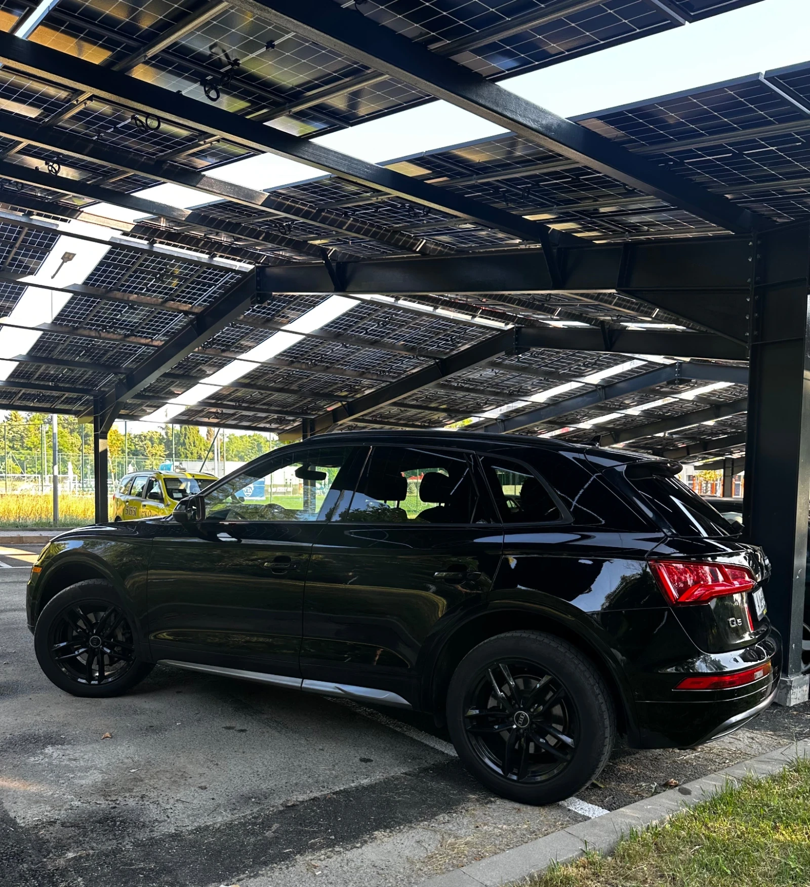 Audi Q5, снимка 5 - Автомобили и джипове - 55403023