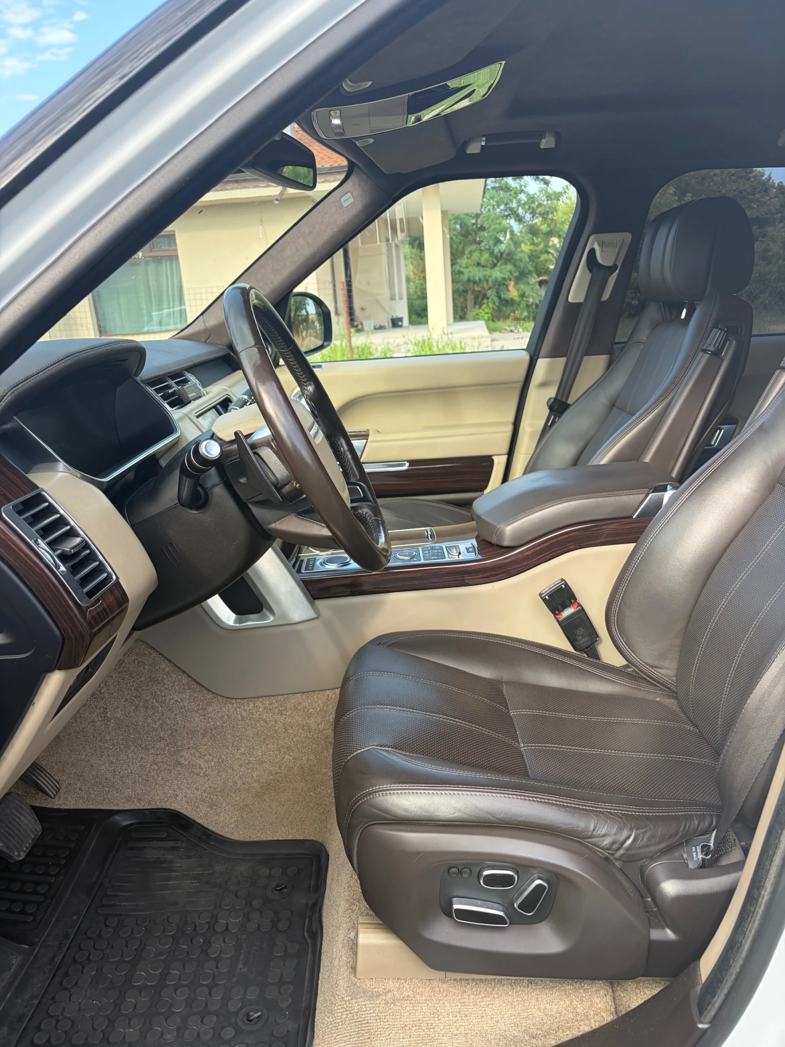 Land Rover Range rover Отличен , снимка 9 - Автомобили и джипове - 55435174