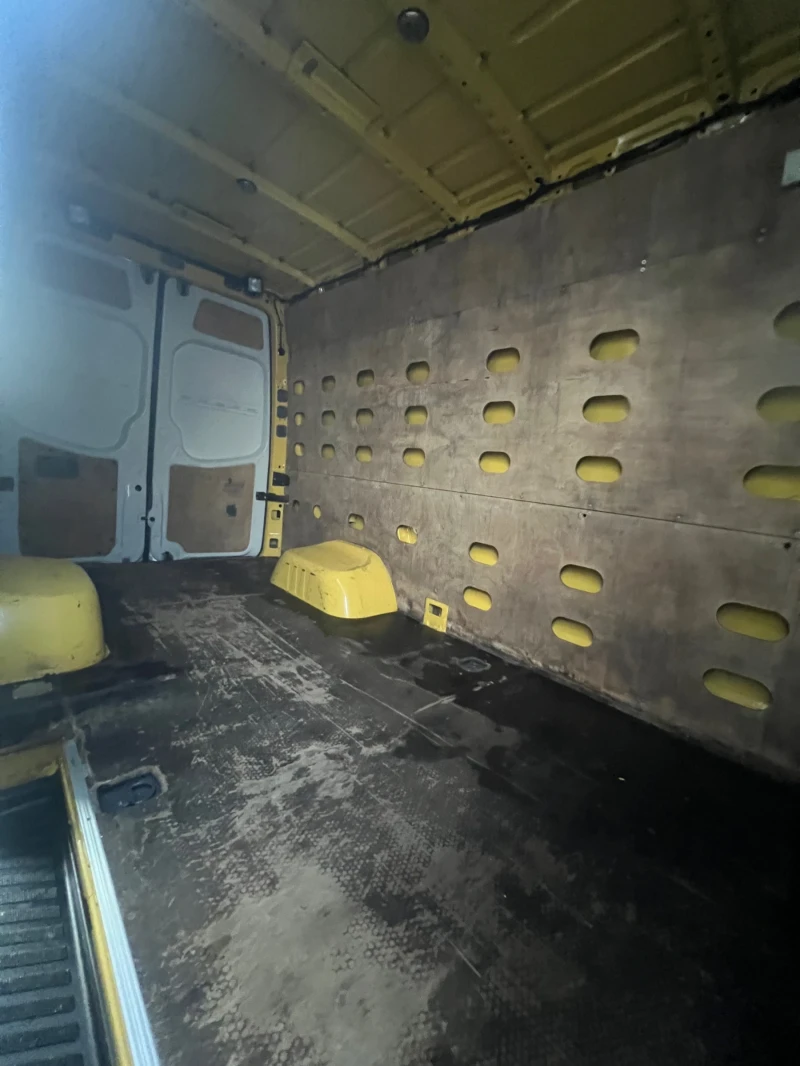 Mercedes-Benz Sprinter 516 / Б-категория / Дв.гума / 256 000км / AC, снимка 11 - Бусове и автобуси - 52559468