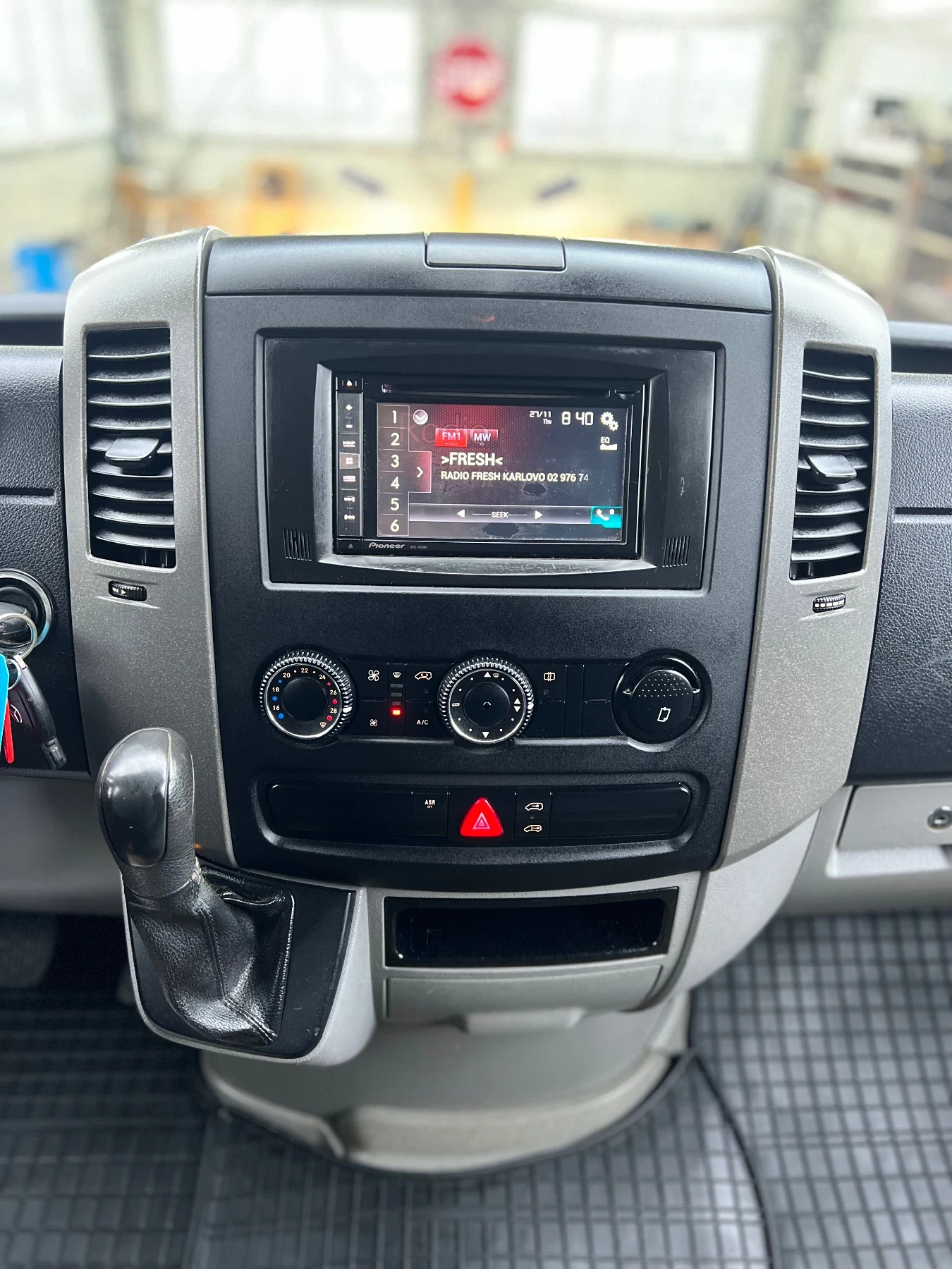 Mercedes-Benz Sprinter 516 / - / . / 256 000 / AC | Mobile.bg   17