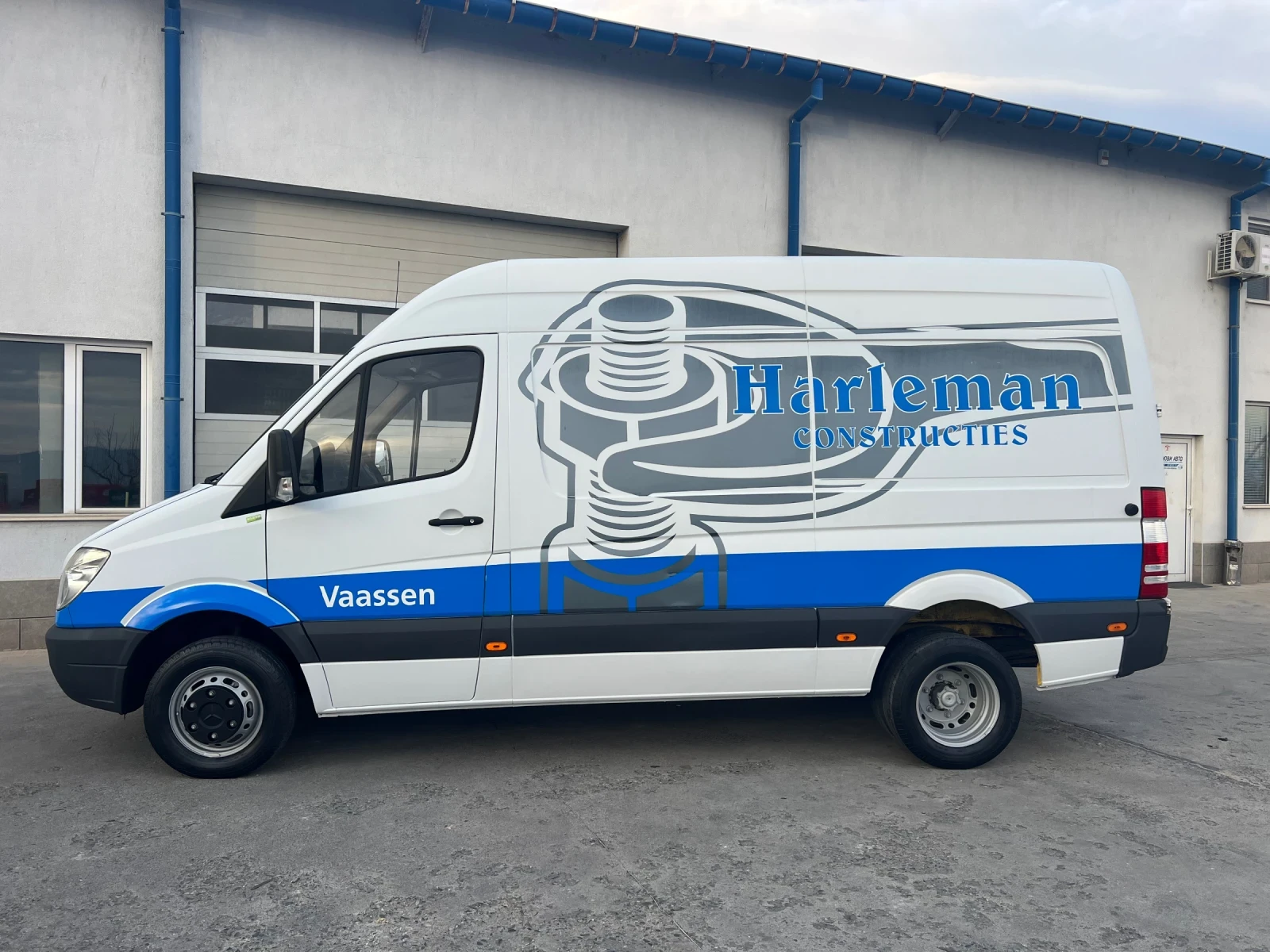 Mercedes-Benz Sprinter 516 / Б-категория / Дв.гума / 256 000км / AC - изображение 4