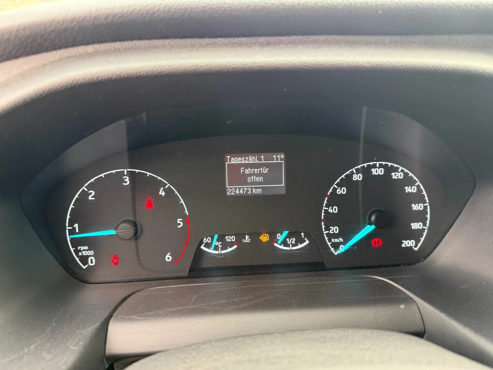 Ford Transit Custom  - изображение 8