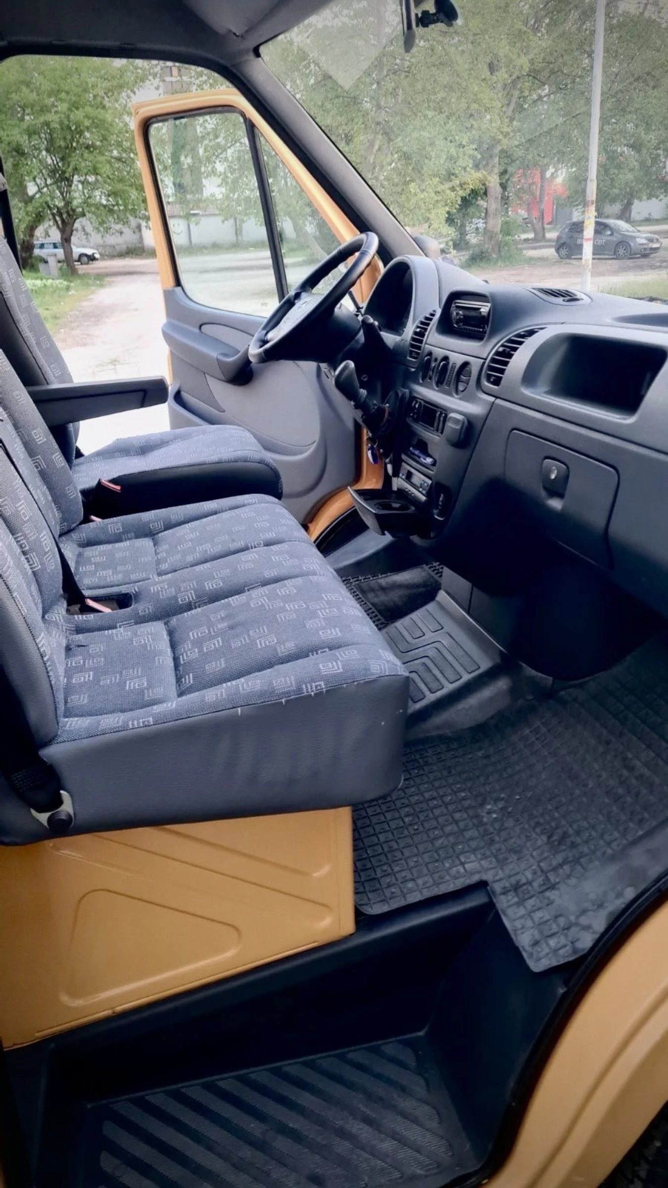 Mercedes-Benz Sprinter 313  8+ 1����������  ��������  | Mobile.bg � ����������� 6