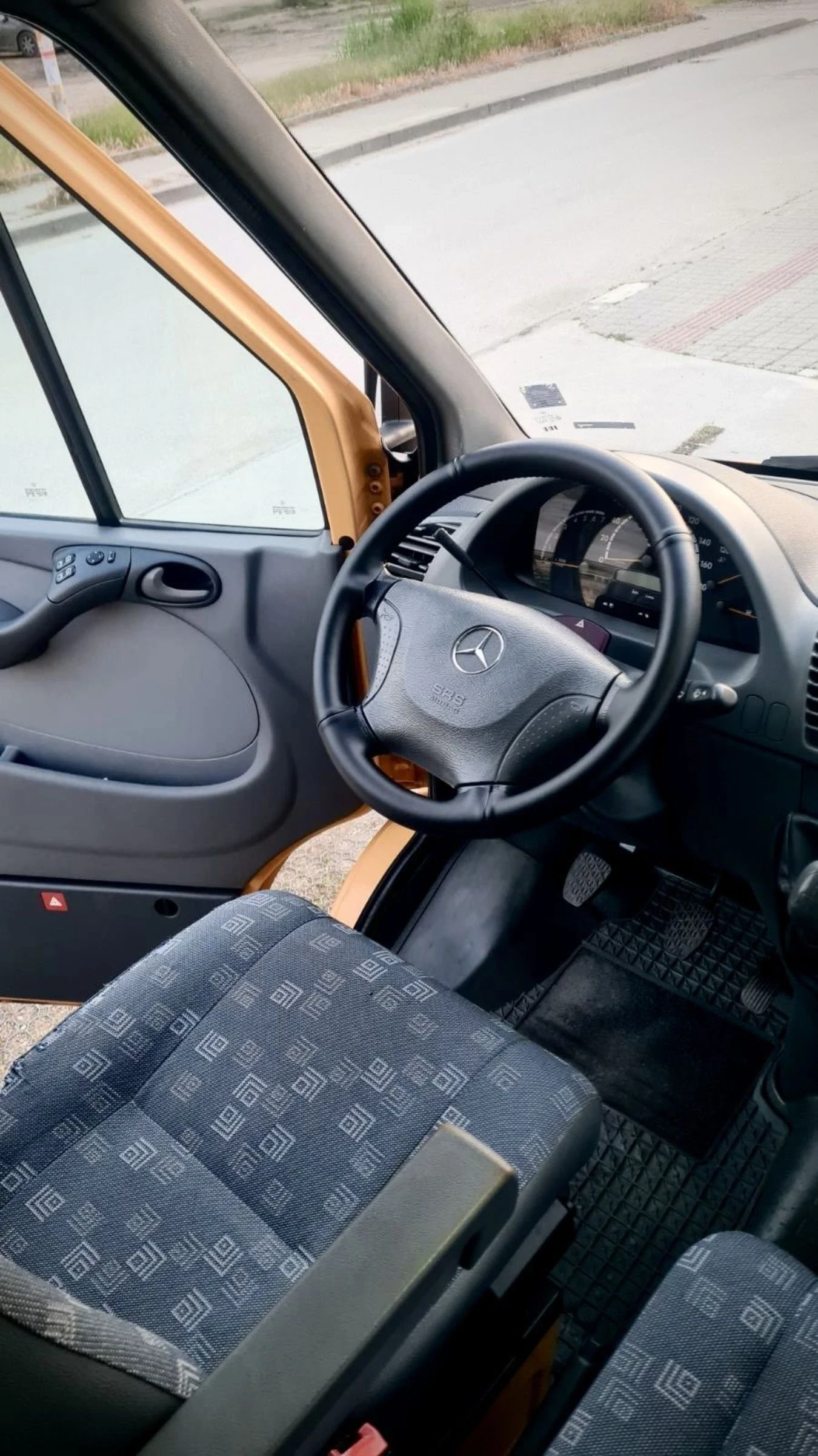 Mercedes-Benz Sprinter 313  8+ 1����������  ��������  | Mobile.bg � ����������� 7