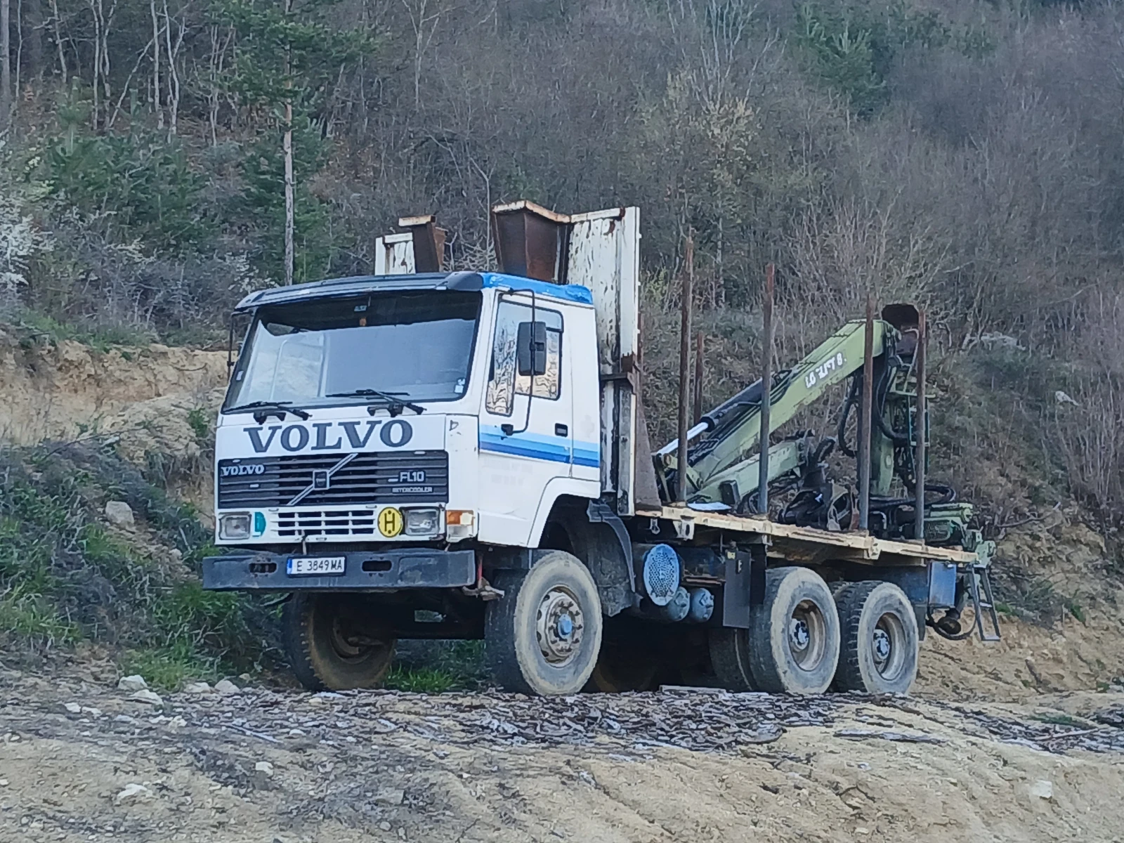 Volvo Fl Кран за трупи - изображение 2