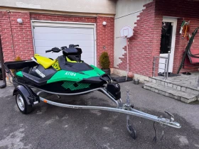 Джет Bombardier Sea Doo Spark Trixx 3UP, снимка 1 - Воден транспорт - 48992133