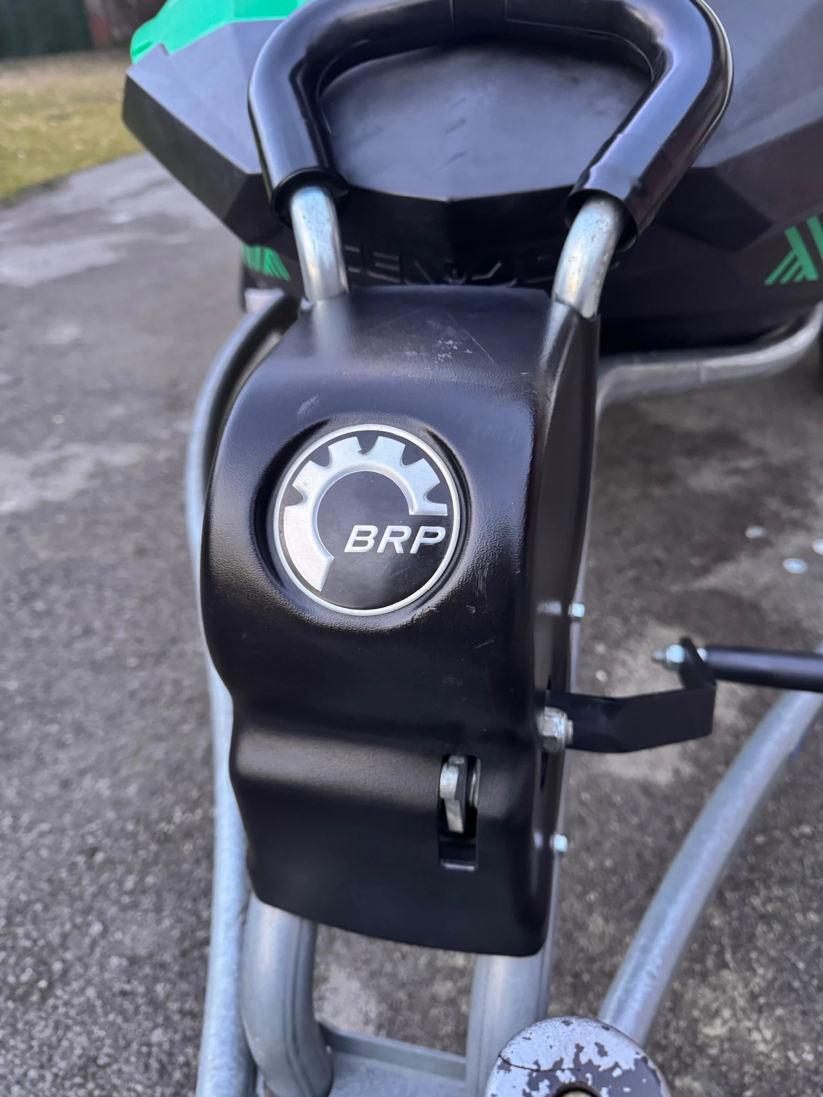 Джет Bombardier Sea Doo Spark Trixx 3UP - изображение 2
