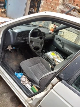 Продава се на части VW Passat 1989 г. Бензин/1.8, снимка 4