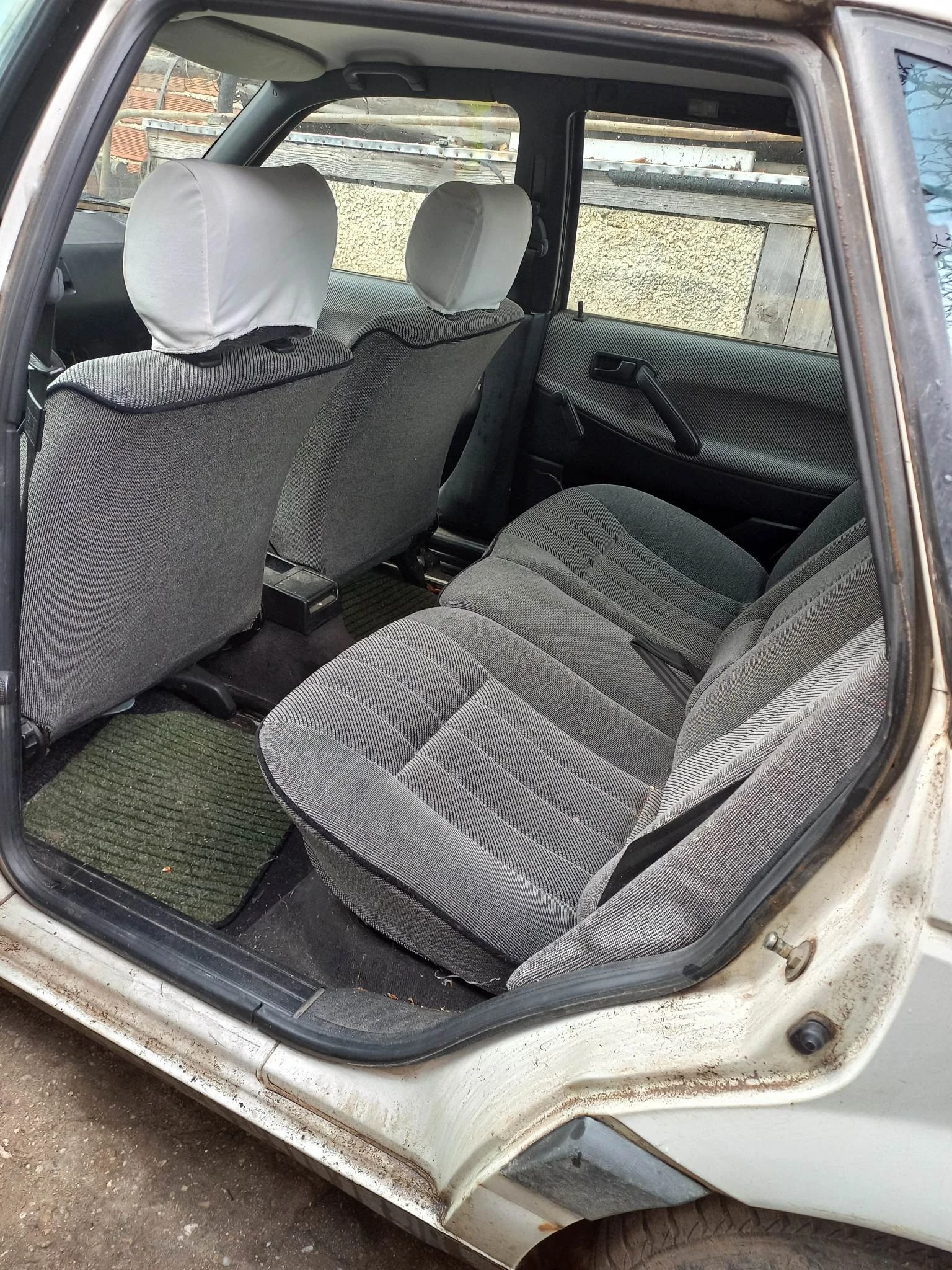 ������� �� �� ����� VW Passat 1989 �. ������/1.8 | Mobile.bg � ����������� 5