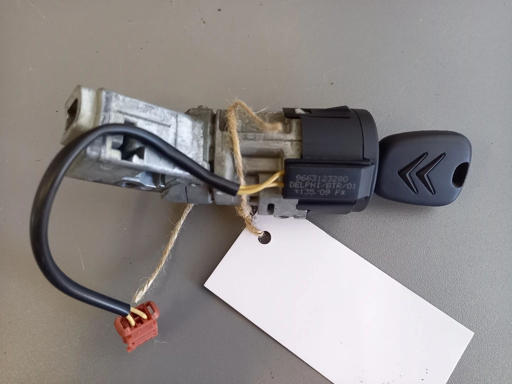 ��������� ���� ������� �3 ������ 1.4� (�) | Mobile.bg � ����������� 1