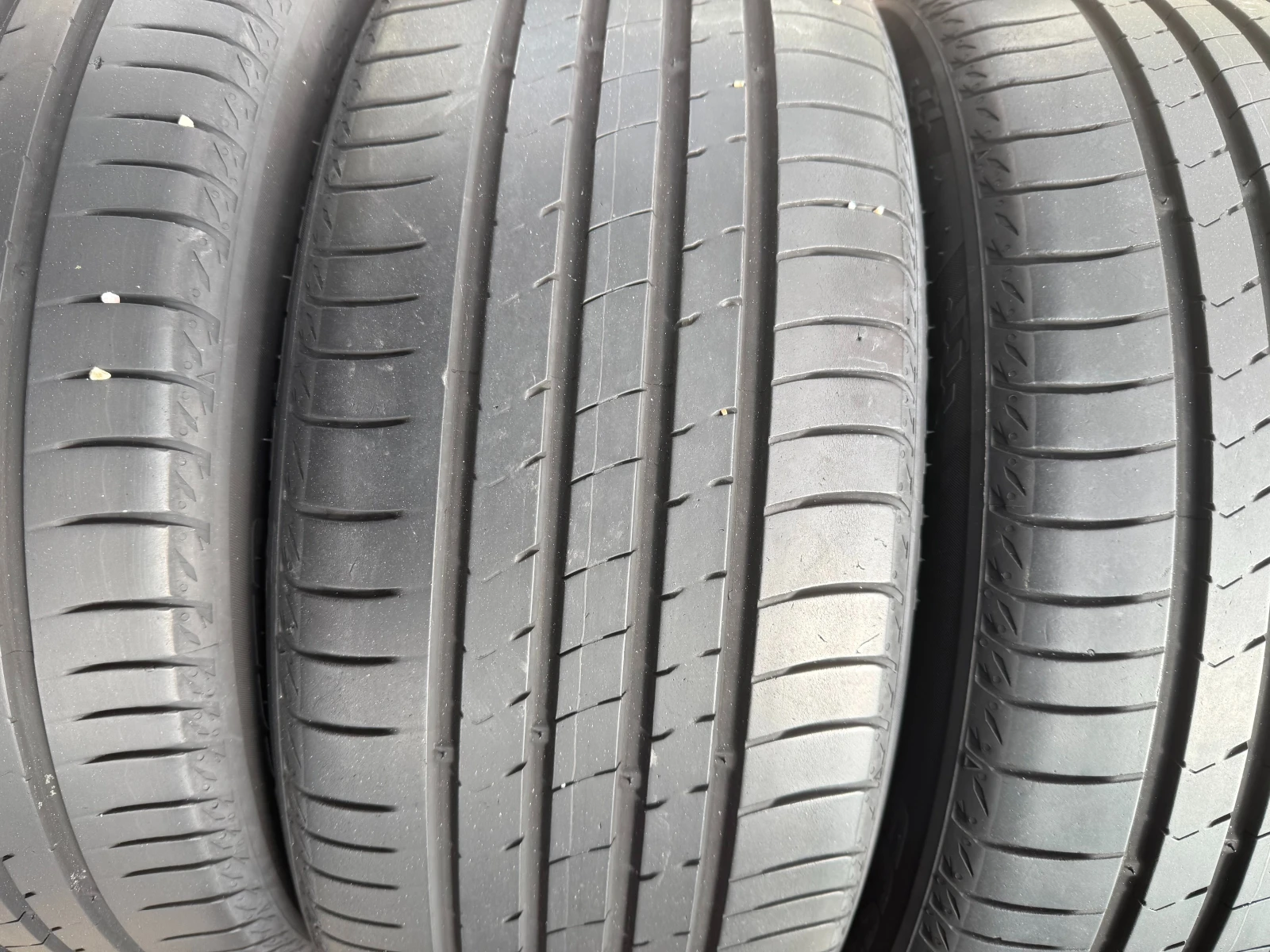 Гуми Летни 215/45R16, снимка 6 - Гуми и джанти - 53993362