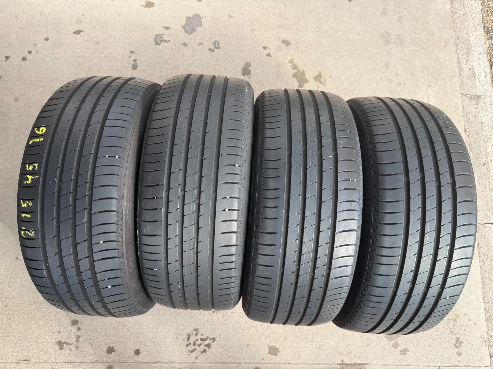 Гуми Летни 215/45R16