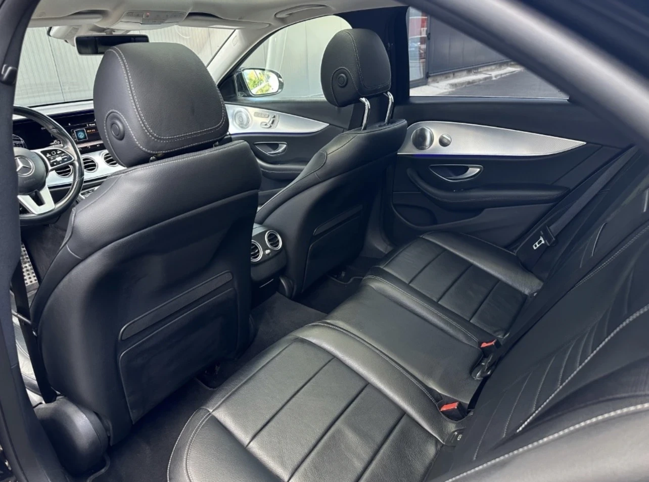 Наем кола с шофьор за бал!, снимка 3 - Rent a car - 54445156