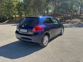 Toyota Auris 2.0 D4d Перфектна, снимка 3