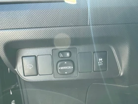 Toyota Auris 2.0 D4d Перфектна, снимка 14