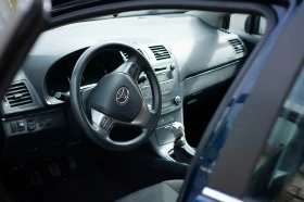 Toyota Avensis D4D, снимка 8