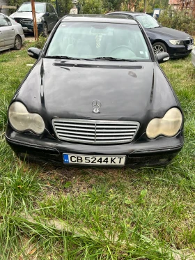 Mercedes-Benz C 200, снимка 1