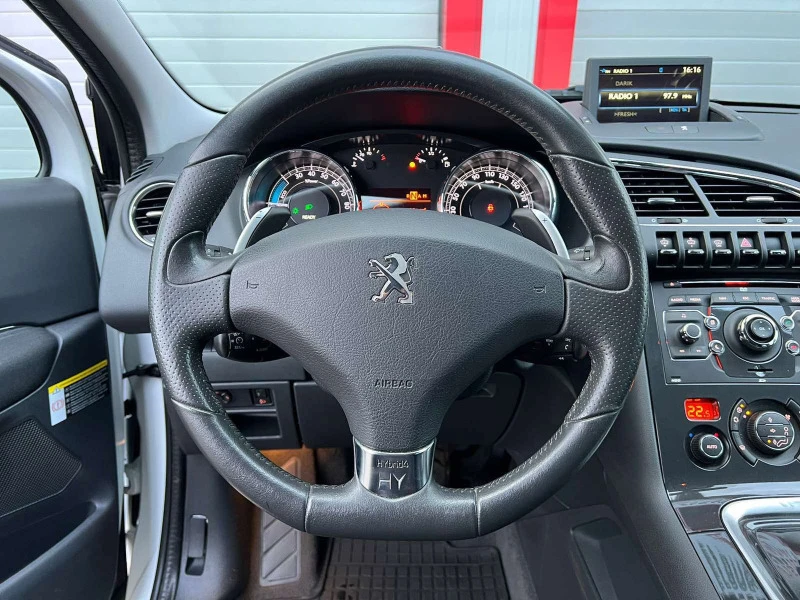 Peugeot 3008, снимка 7 - Автомобили и джипове - 47553910