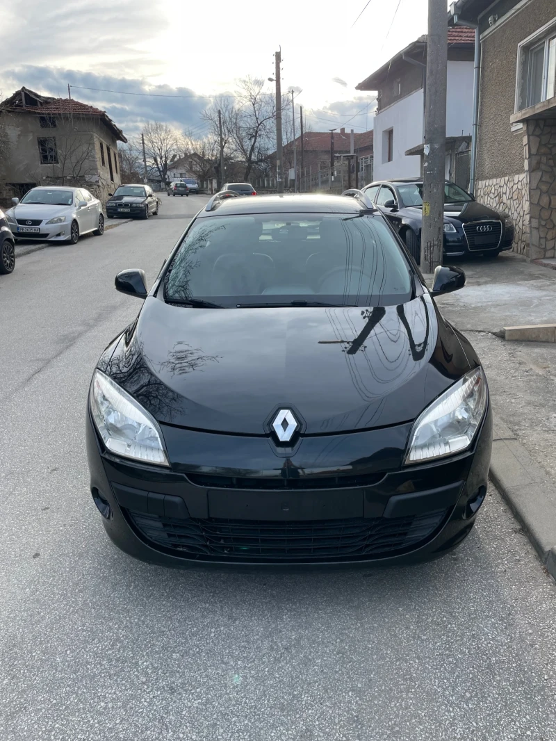 Renault Megane 1.5 DCI, снимка 1 - Автомобили и джипове - 47204543