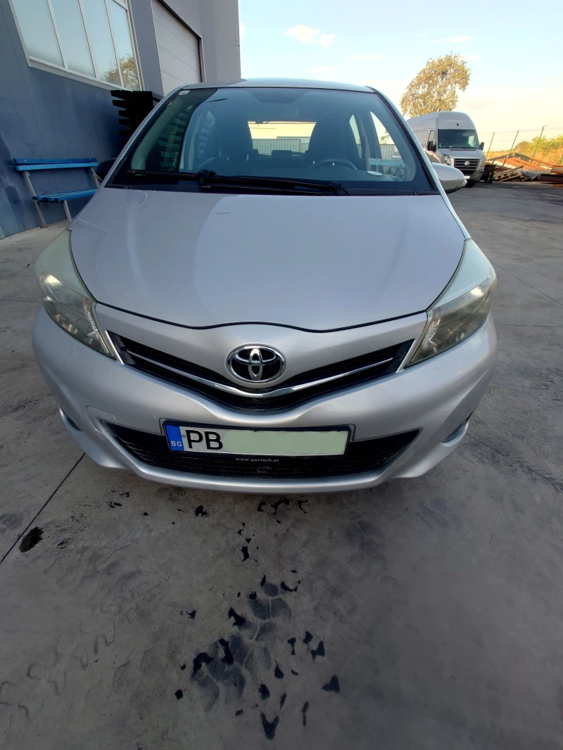 Toyota Yaris 1.3, снимка 1 - Автомобили и джипове - 47657788