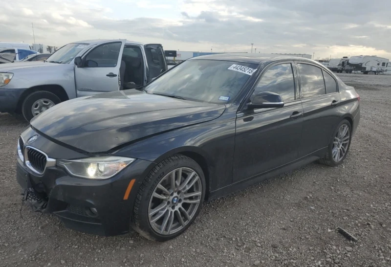 BMW 335 i, снимка 2 - Автомобили и джипове - 49388624