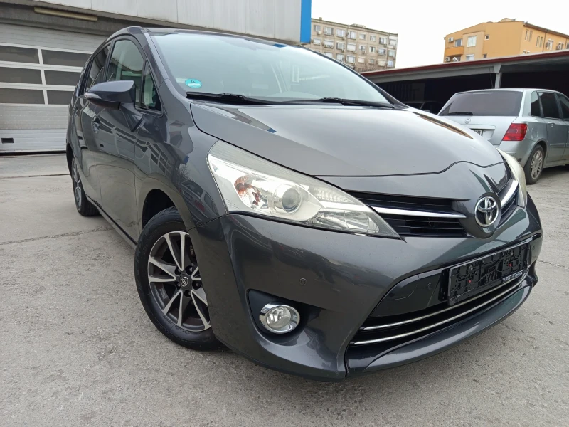 Toyota Verso, снимка 1 - Автомобили и джипове - 49588346