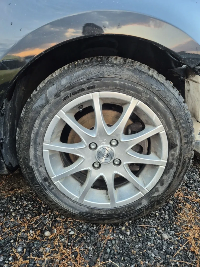 Kia Rio 1.4CRDI, снимка 5 - Автомобили и джипове - 51963989