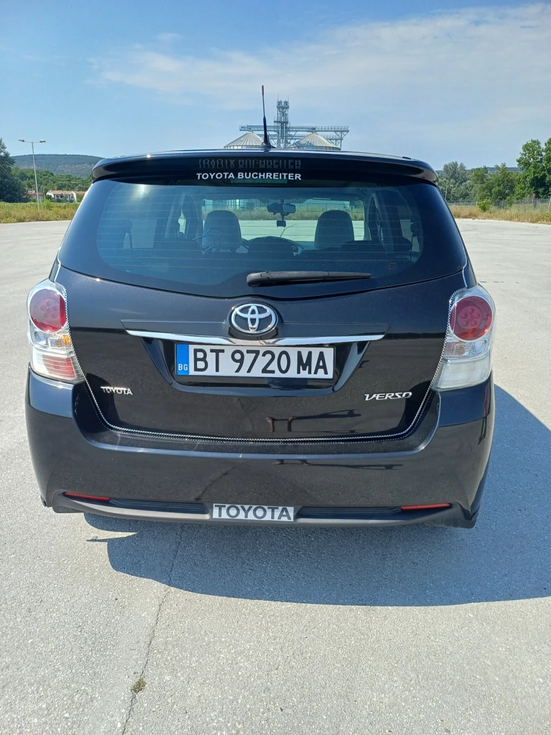 Toyota Verso, снимка 3 - Автомобили и джипове - 51946797