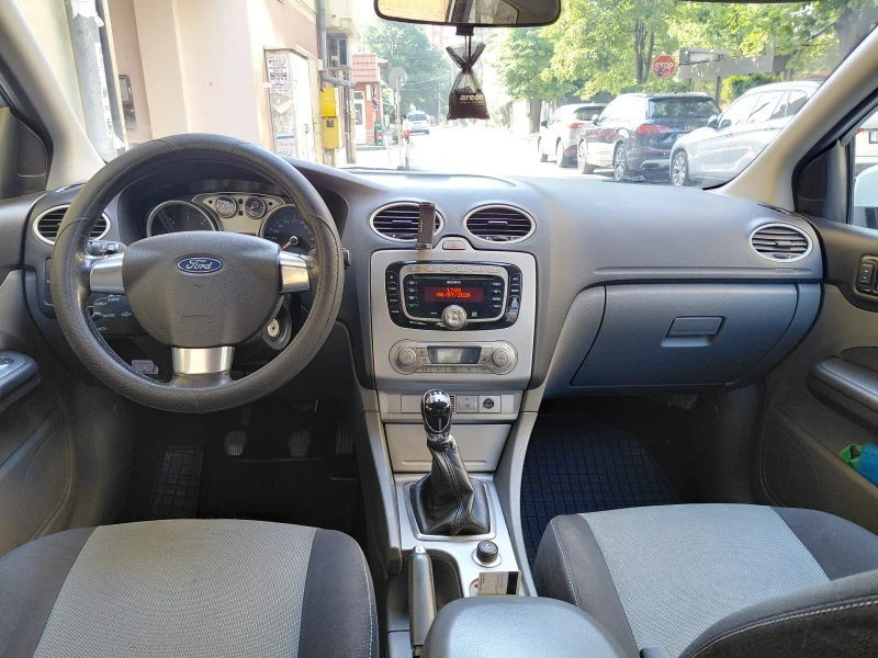 Ford Focus, снимка 9 - Автомобили и джипове - 52310943