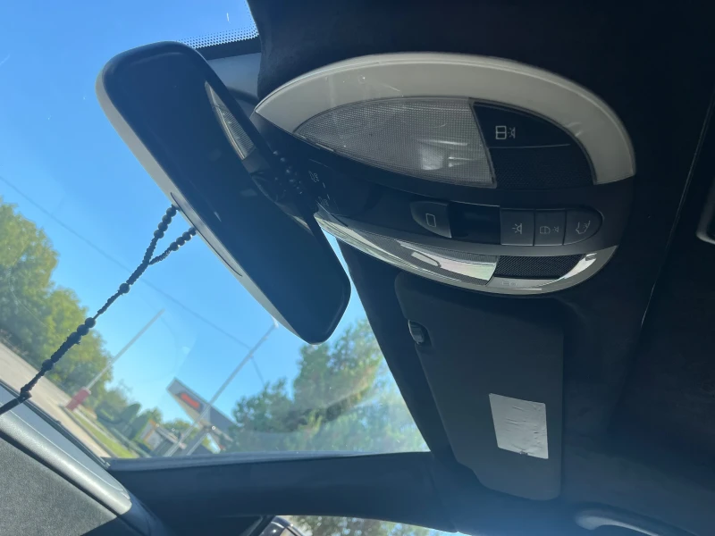 Mercedes-Benz CLS 320, снимка 12 - Автомобили и джипове - 51768734