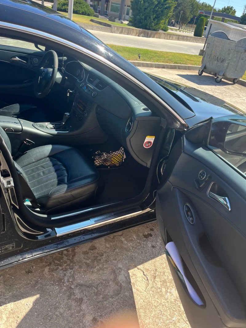 Mercedes-Benz CLS 320, снимка 8 - Автомобили и джипове - 51768734
