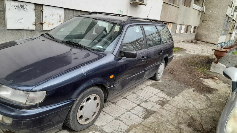 VW Passat, снимка 2 - Автомобили и джипове - 53302307