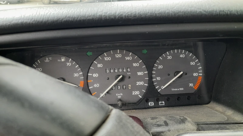 VW Passat, снимка 6 - Автомобили и джипове - 53302307