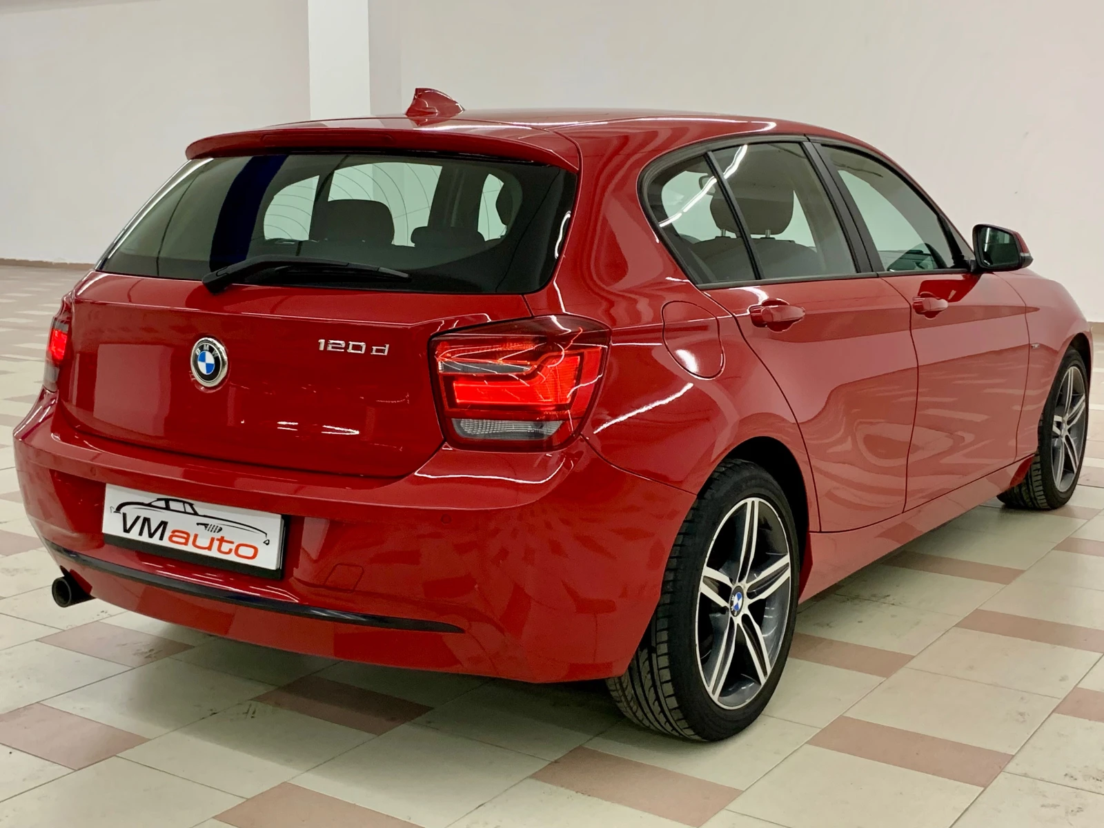 BMW 120 d SPORT TOP - изображение 2