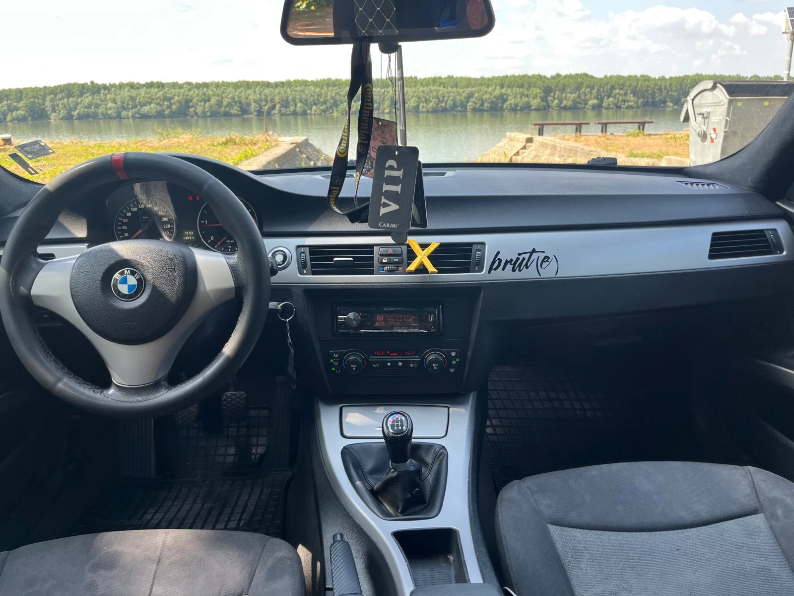 BMW 320  - изображение 10